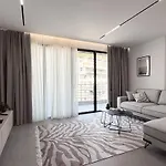 Sea Crest Lejlighed